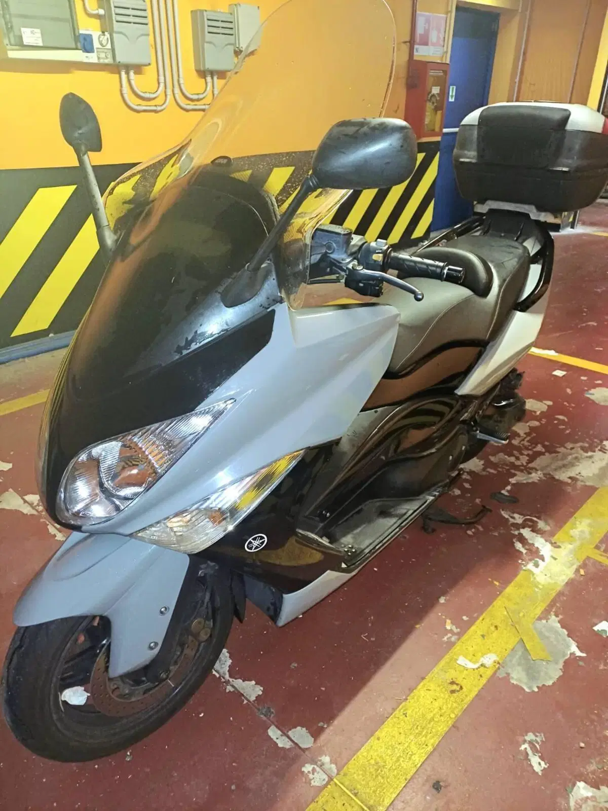Yamaha T-Max 500 (2008 - 12) (5)