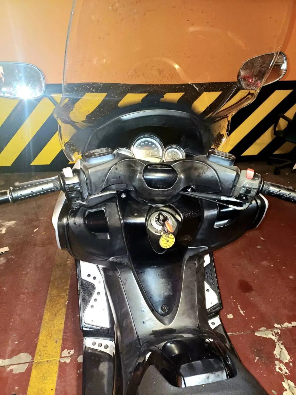 Yamaha T-Max 500 (2008 - 12) (6)