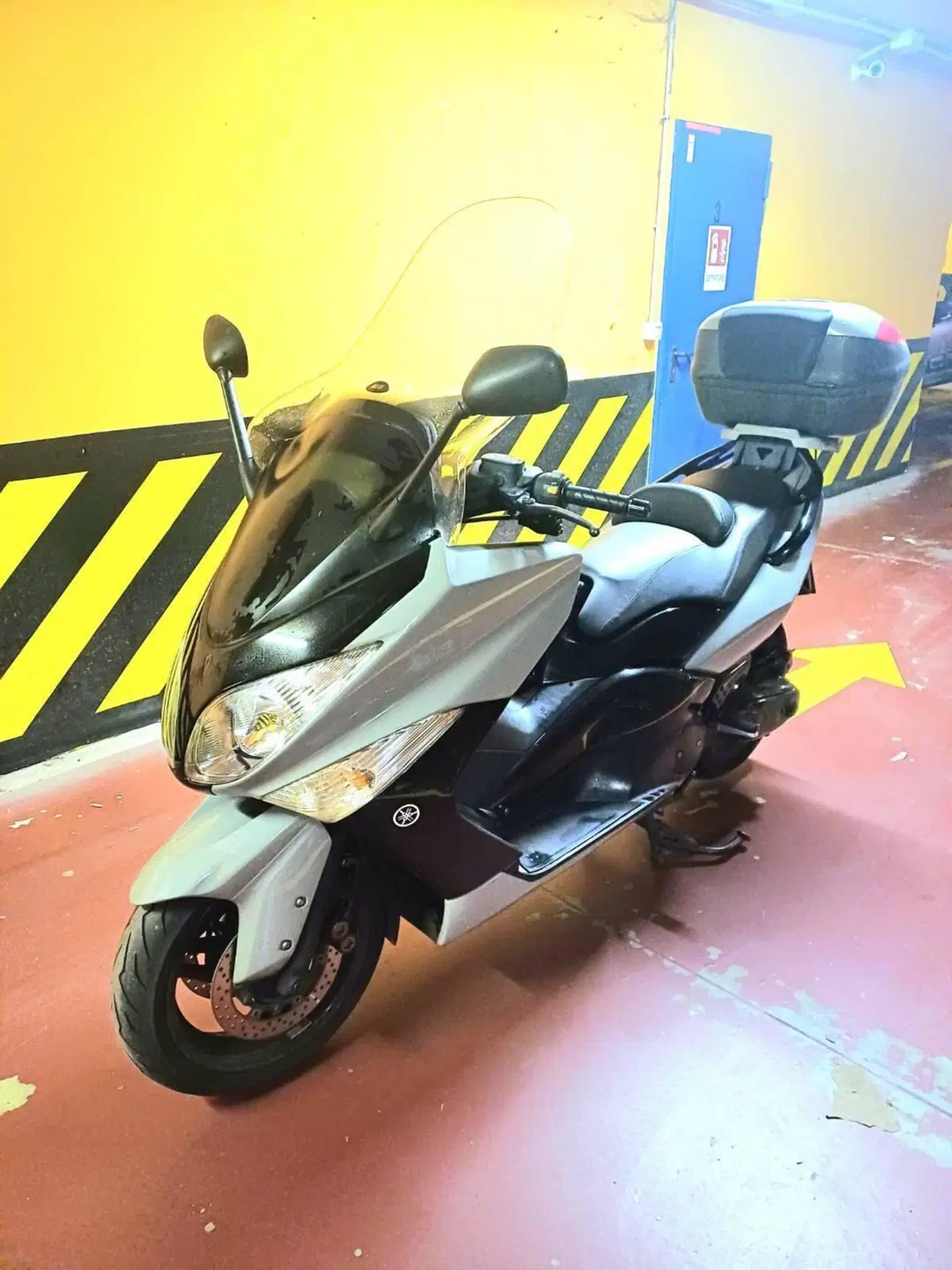 Yamaha T-Max 500 (2008 - 12) (7)