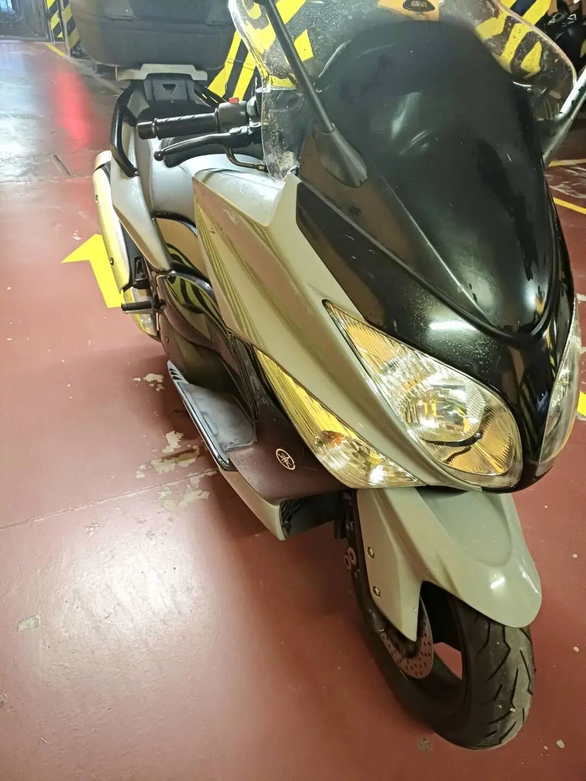 Yamaha T-Max 500 (2008 - 12) (9)