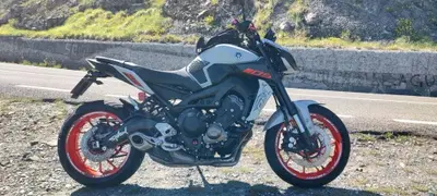 Yamaha MT-09 (2017 - 20) usata
