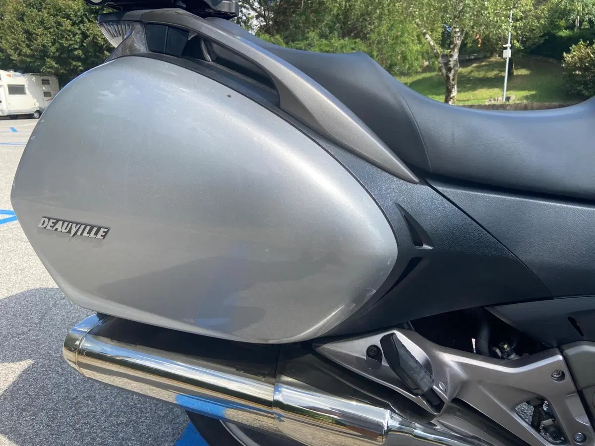 Honda Deauville 700  (7)