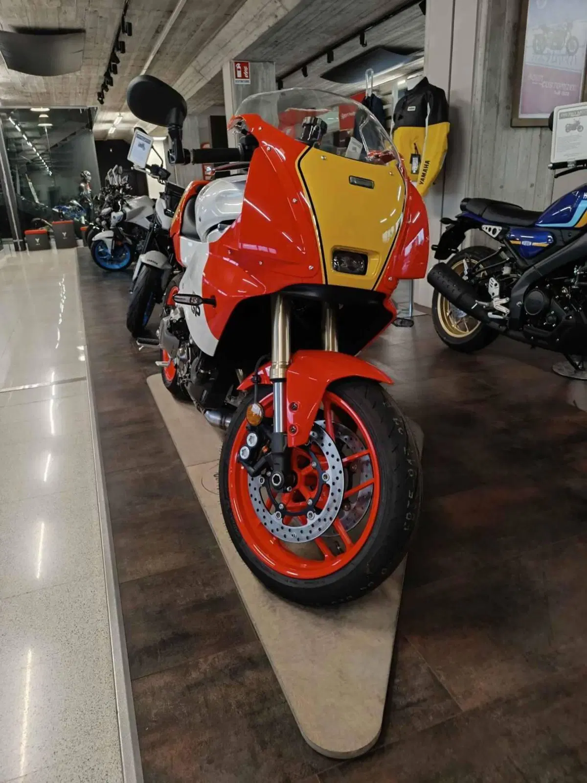 Yamaha XSR 900 GP (2024 - 26) (2)