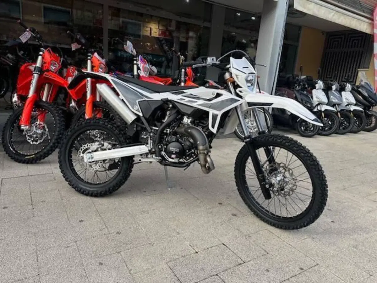 Betamotor RR 50 Enduro Sport (2021 - 26) (4)