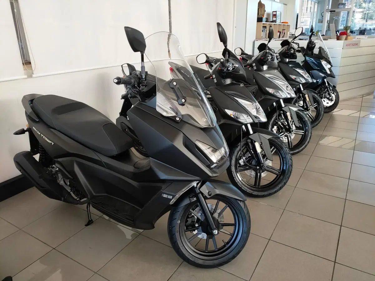 Kymco Skytown 125i (2024 - 26)