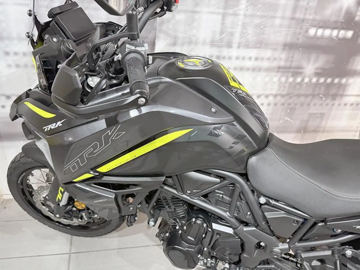 Benelli TRK 702 (2023 - 25) (3)