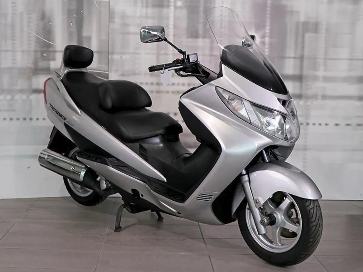 Suzuki Burgman AN 400 i.e. (2004 - 05)