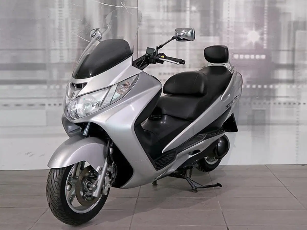 Suzuki Burgman AN 400 i.e. (2004 - 05) (7)