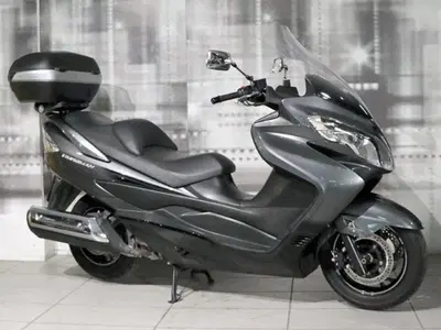 Suzuki Burgman AN 400 (2008 - 13) usata