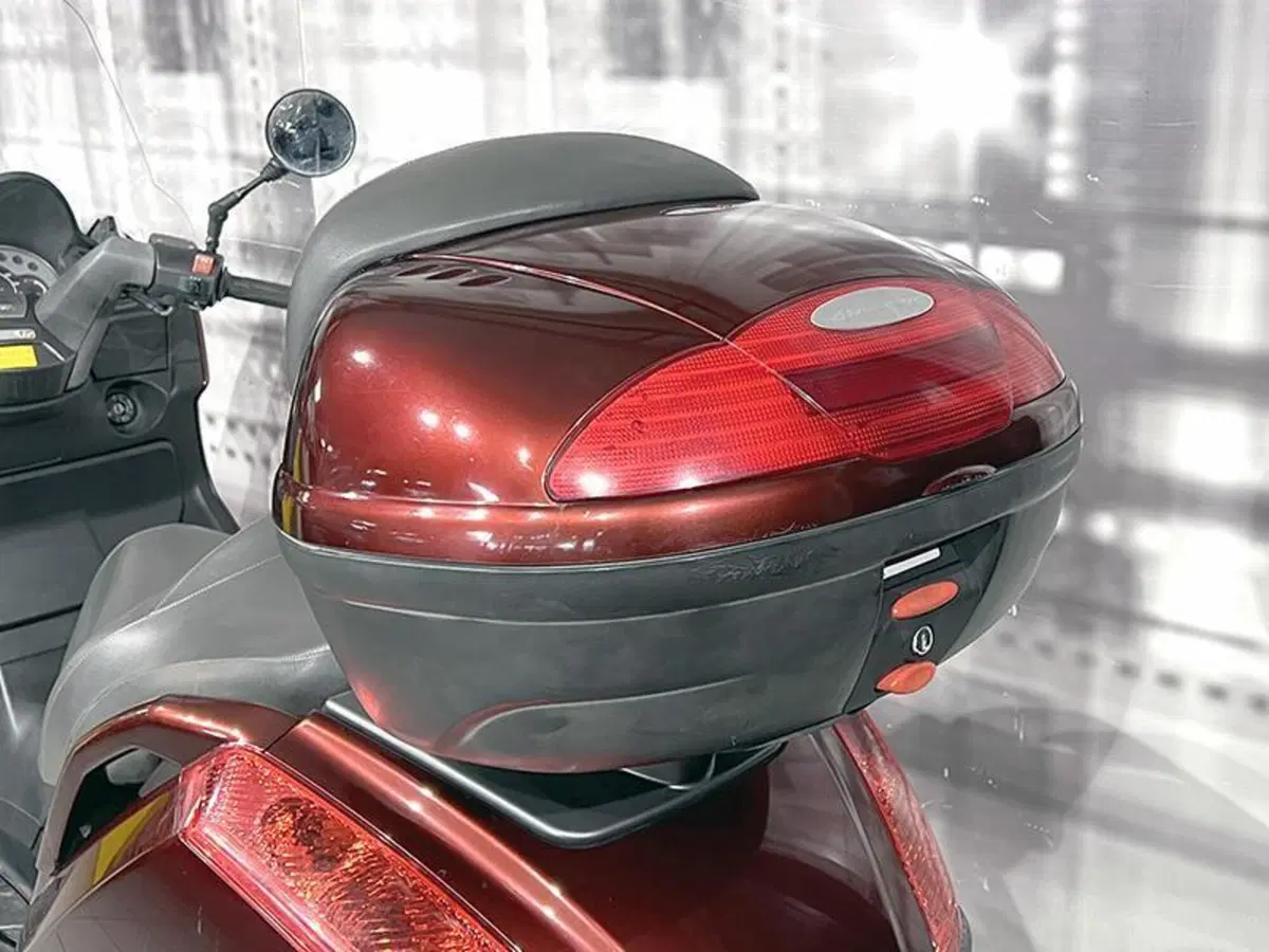 Aprilia Atlantic 500 (2001 - 02) (4)