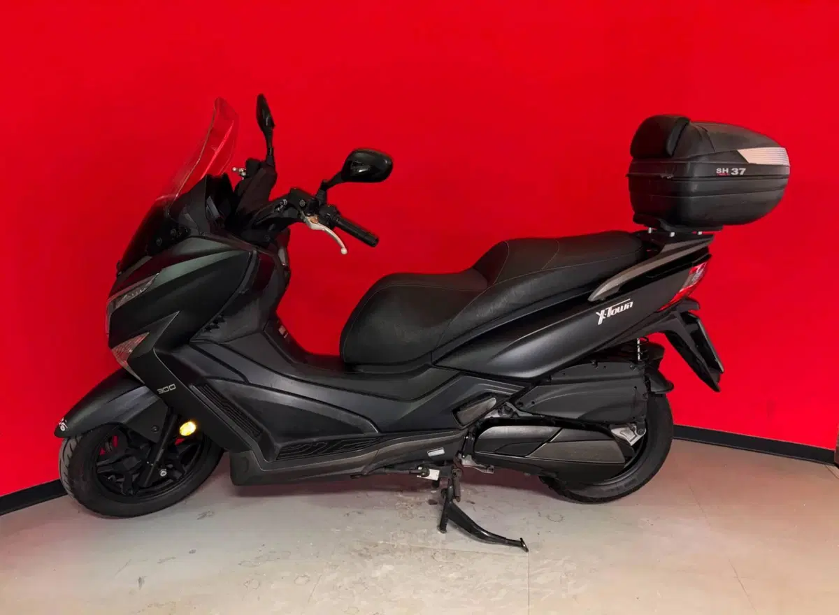 Kymco X-Town 300i ABS (2016 - 20) (3)