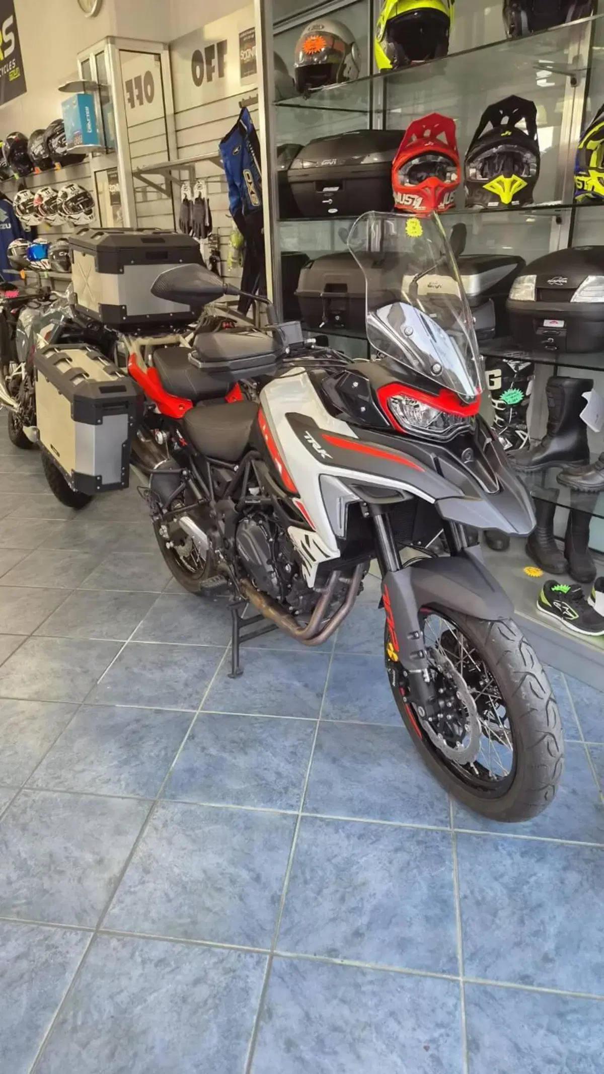 Benelli TRK 702X (2026) (2)