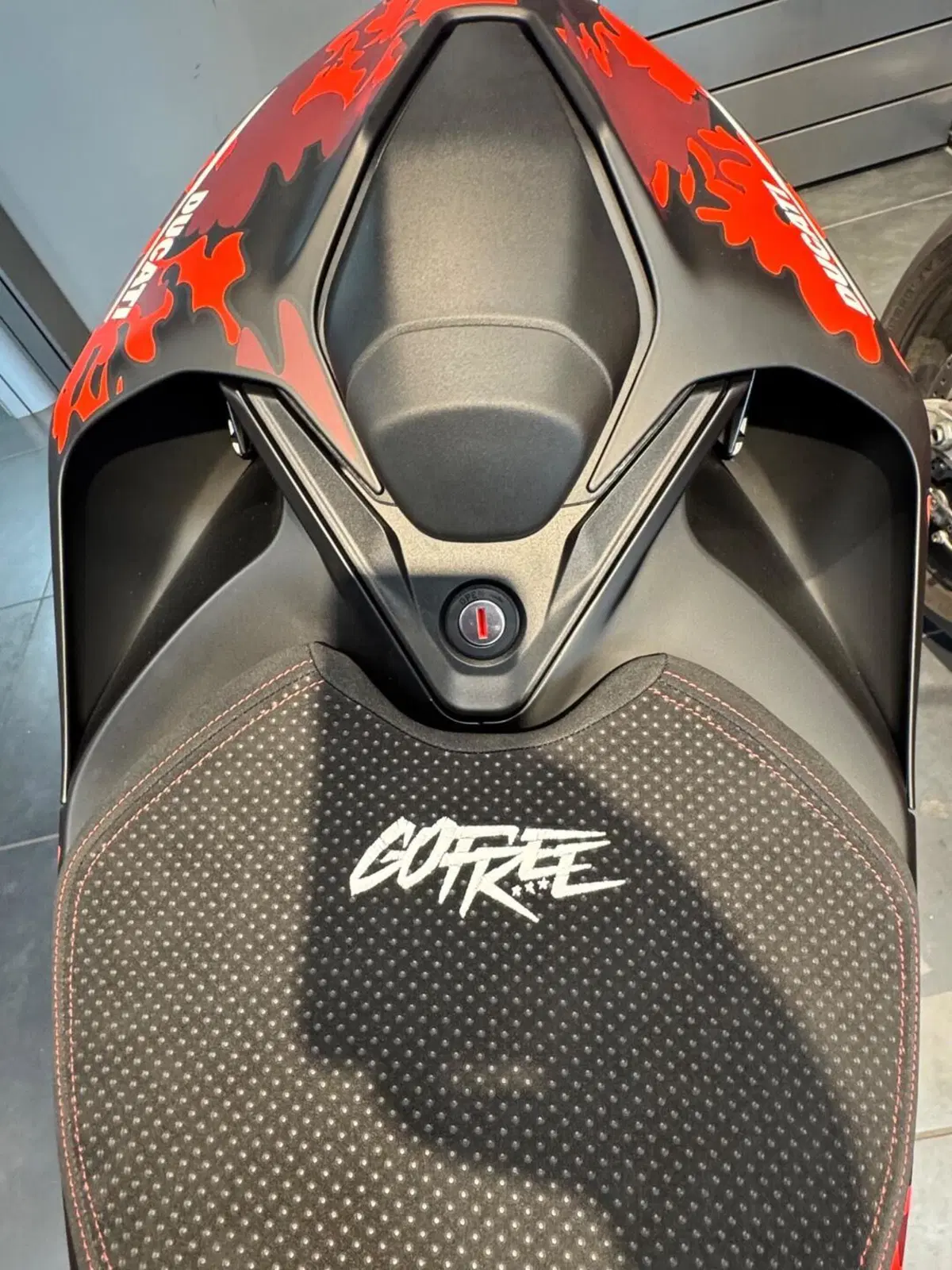 Ducati Panigale V2 FB63 (2026) (6)