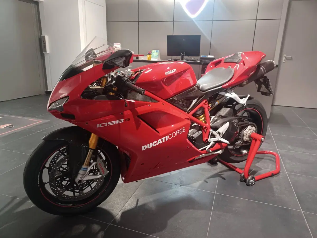Ducati 1098 S (2006 - 11) (2)