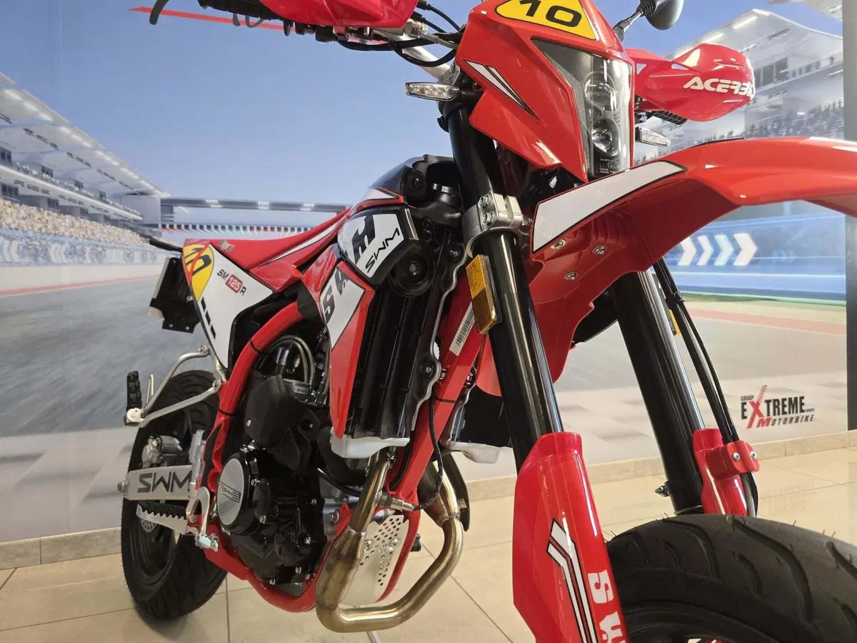 Swm SM 125 R Reborn (2026) (13)