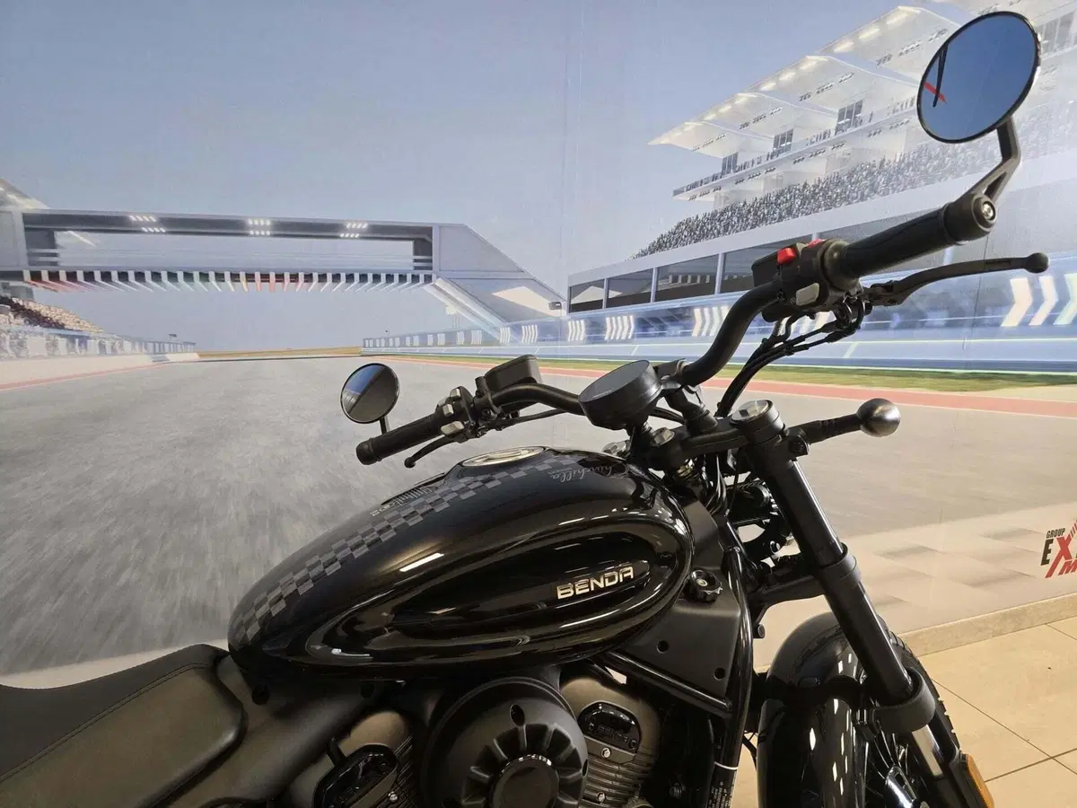 Benda Motorcycles Chinchilla 350 CVT Neo (2026) (19)