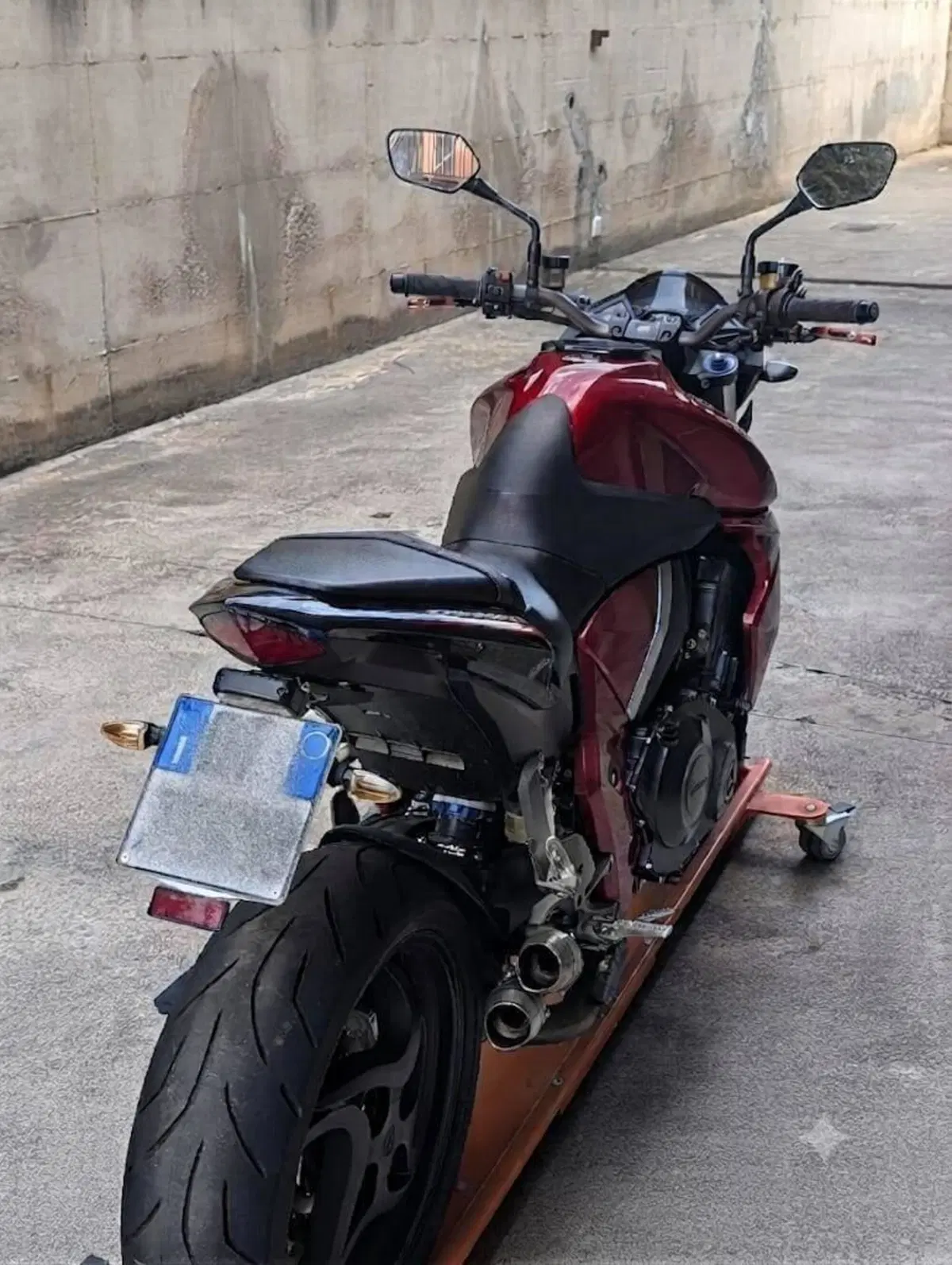 Honda CB 1000 R (2008 - 10) (4)
