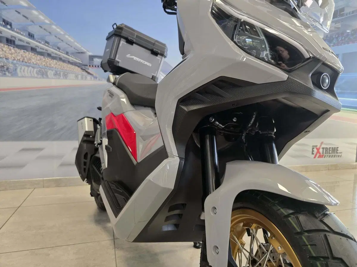 Swm Venturo 125 (2026) (11)