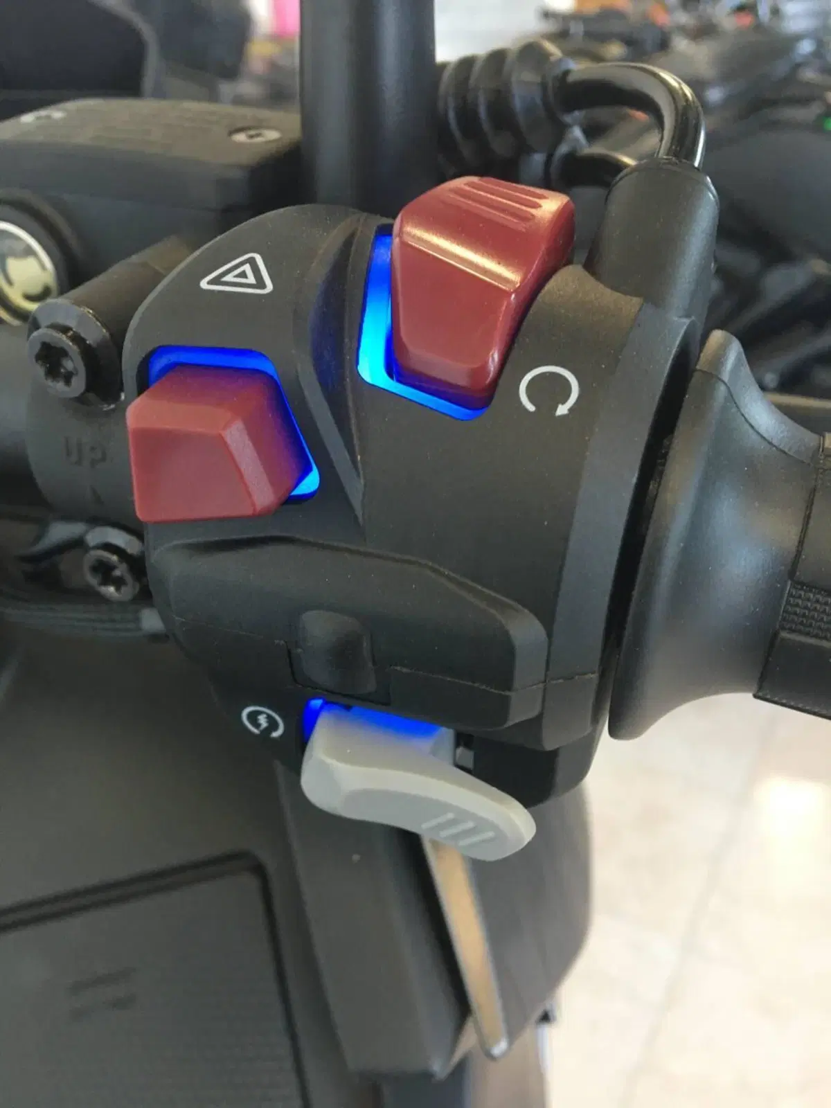 Wottan Motor GT2 300 (2025 - 26) (16)