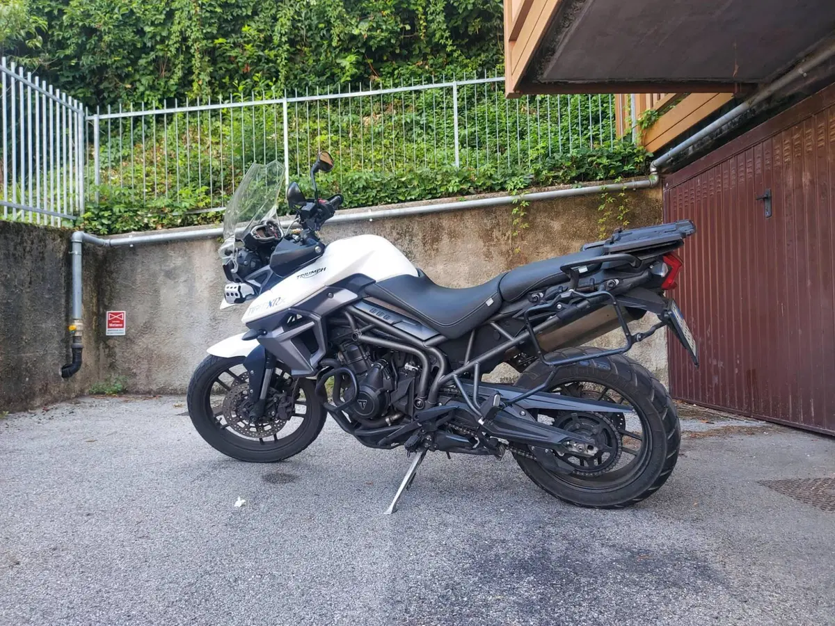 Triumph Tiger 800 XRx (2015 - 17) (6)