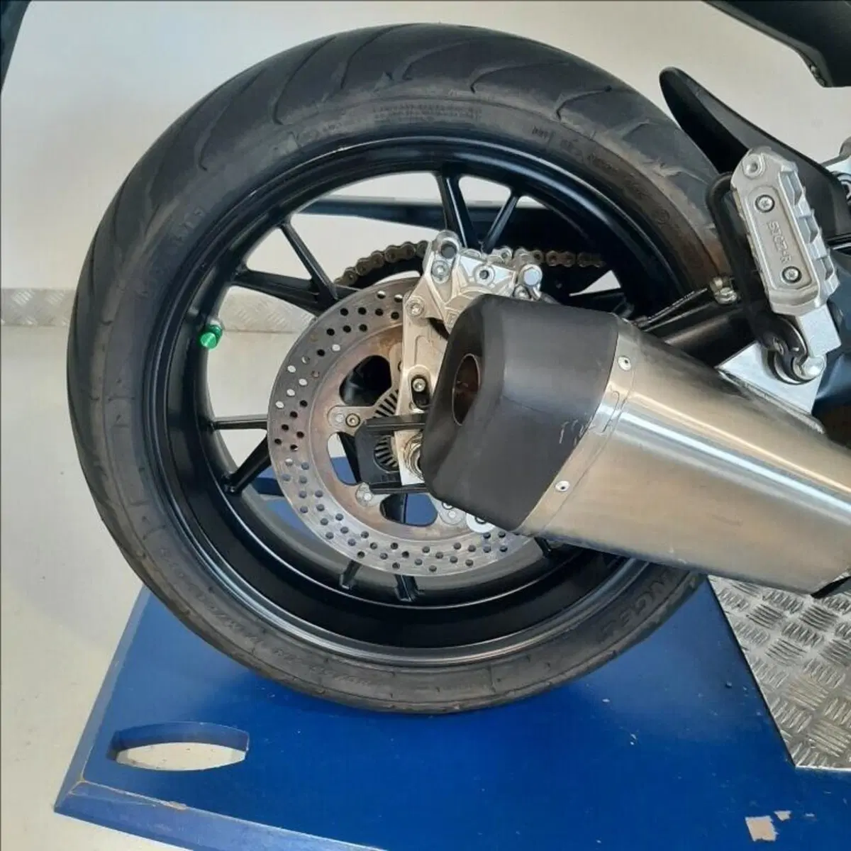 Benelli Leoncino 800 (2022 - 26) (5)