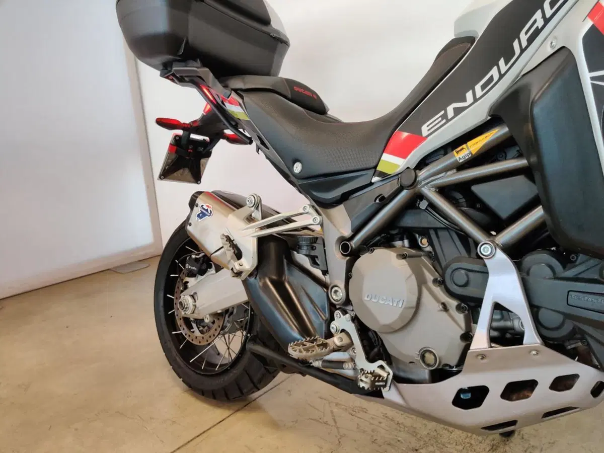 Ducati Multistrada 1200 Enduro (2016 - 18) (6)