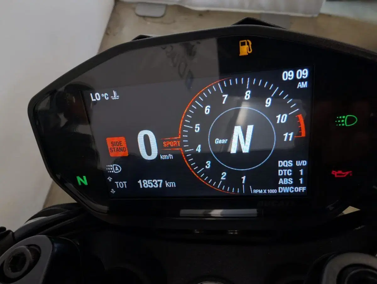 Ducati Hypermotard 950 (2022 - 25) (12)