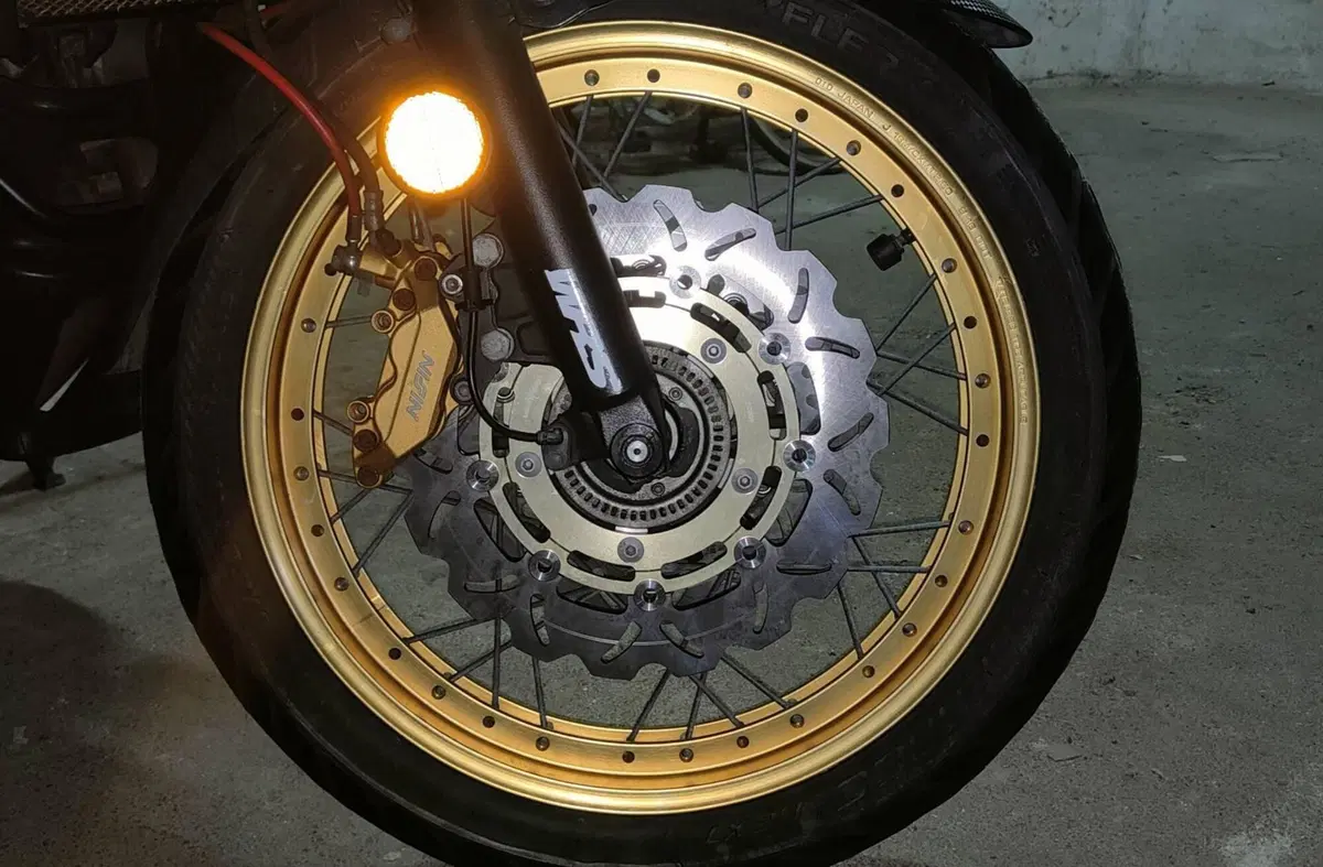 Suzuki V-Strom 650XT ABS (2017 - 20) (2)