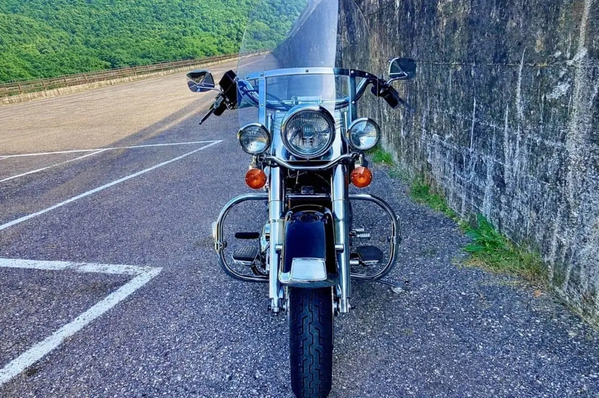 Harley-Davidson 1340 Heritage Classic (1984 - 98) - FLSTC (3)