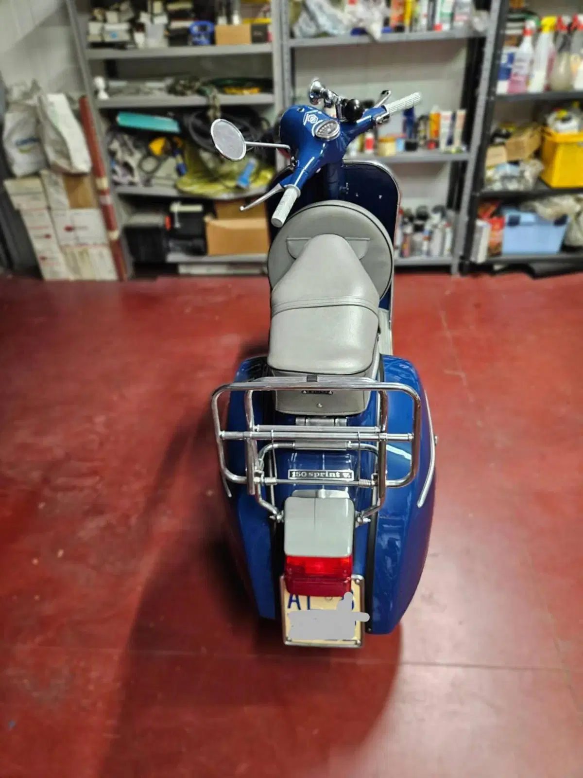 Piaggio vespa Sprint Veloce 150 (6)