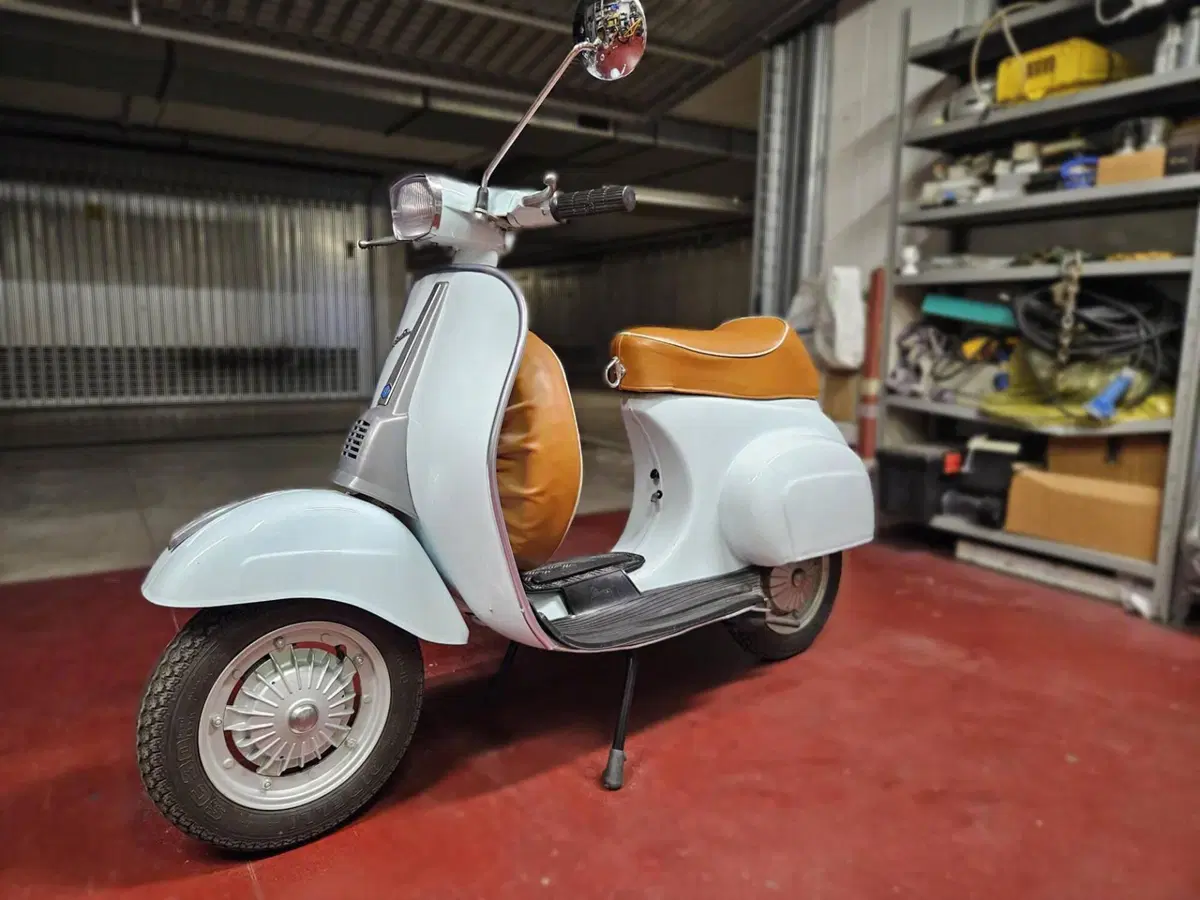 Piaggio Vespa special V5A2T (7)