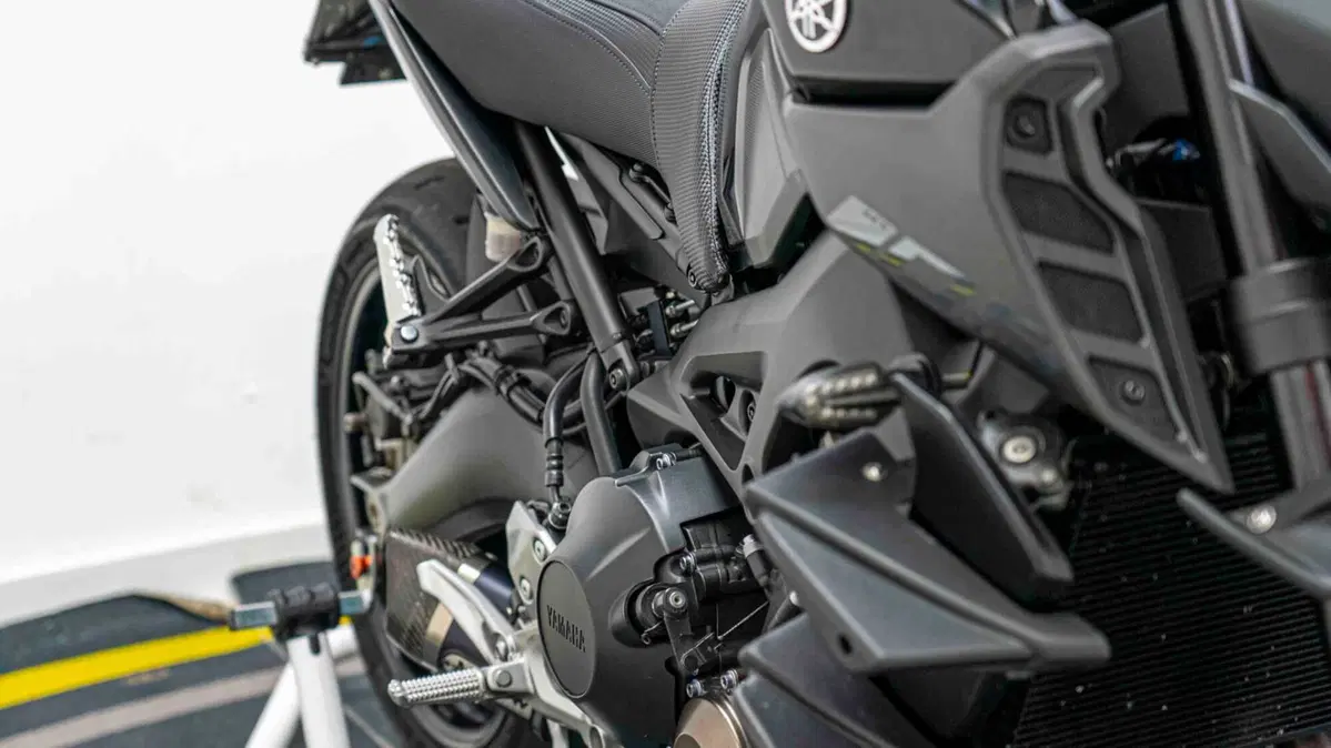 Yamaha MT-09 SP (2018 - 20) (4)
