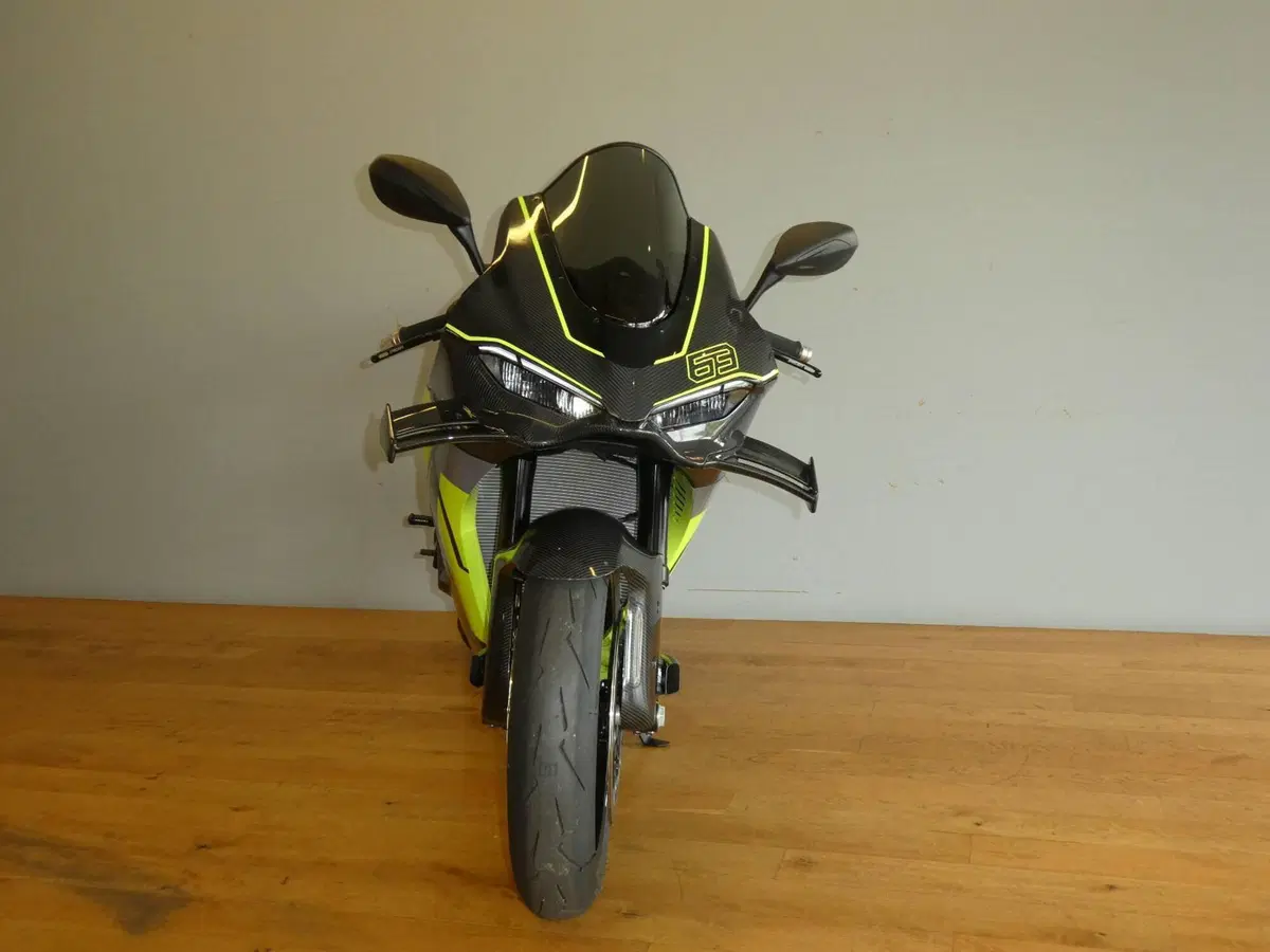Ducati Panigale V4 Lamborghini (2026) (2)