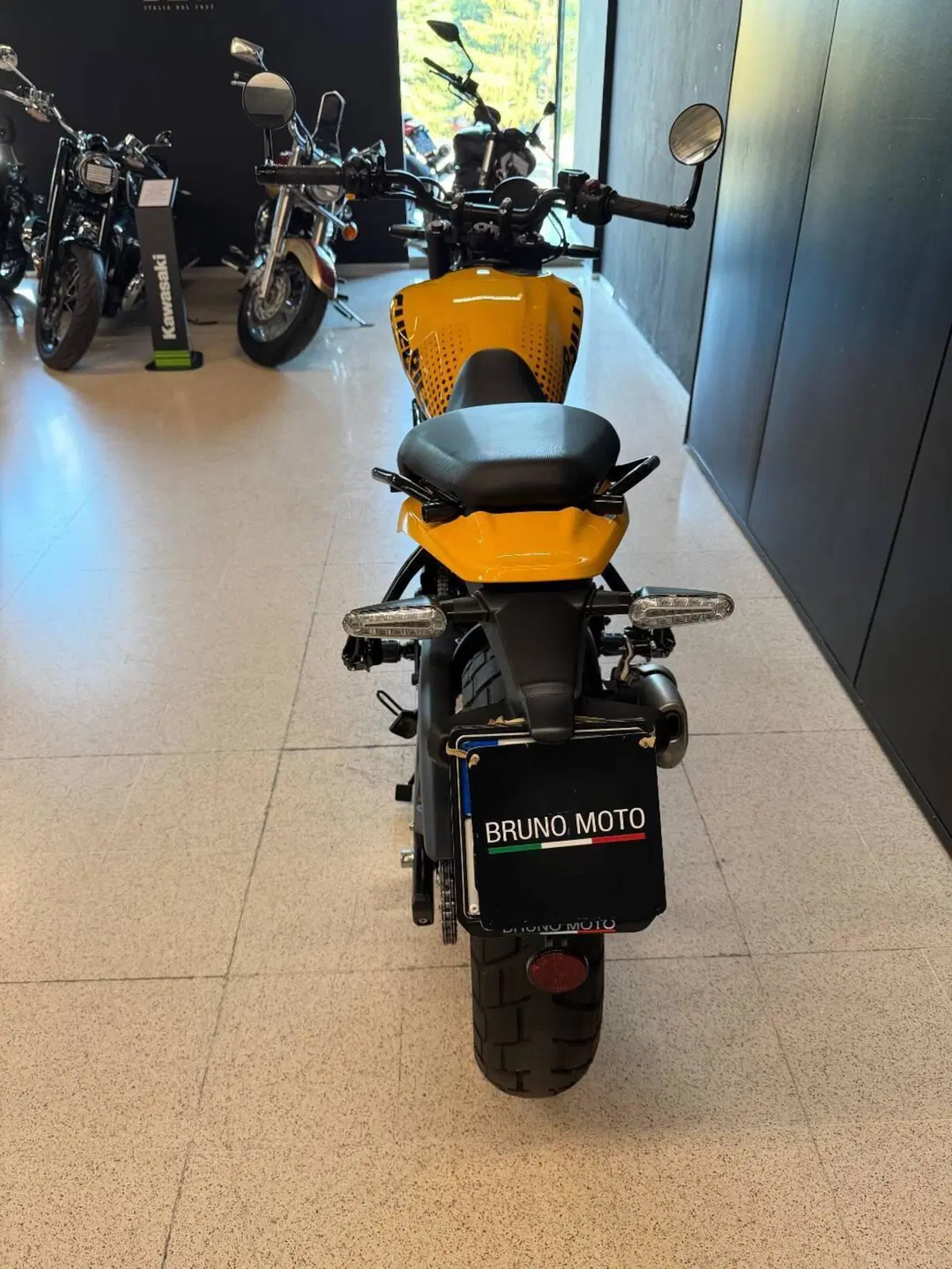 Royal Enfield Guerrilla 450 (2024 - 26) (4)