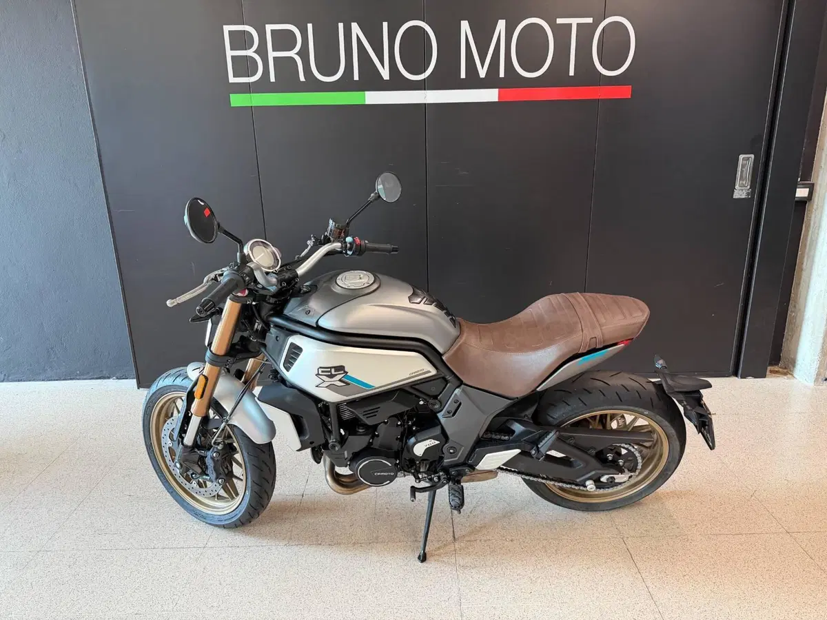 CFMOTO 700CL-X Heritage (2021 - 26) (2)
