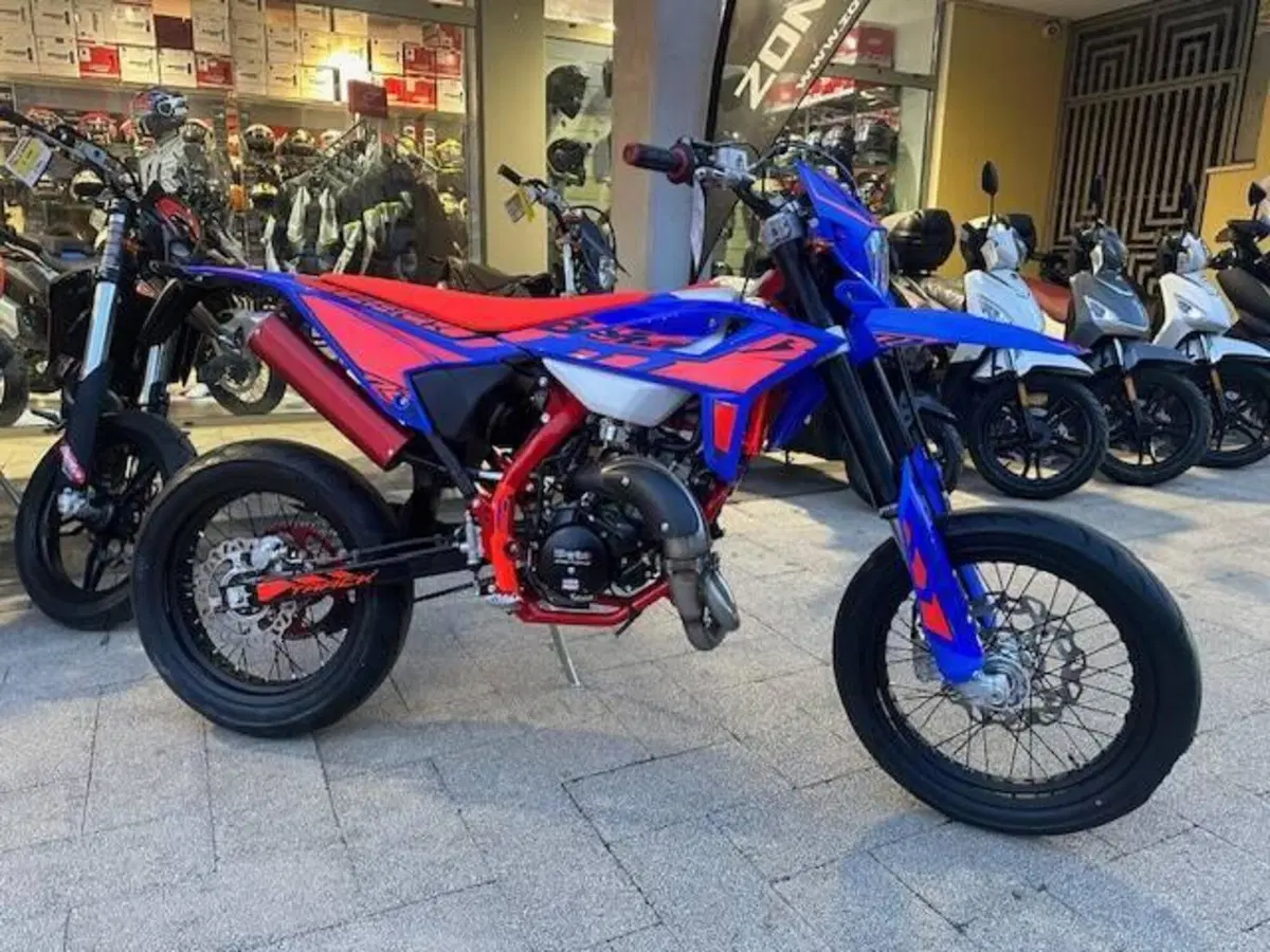 Betamotor RR 50 Motard Track (2021 - 26) (3)