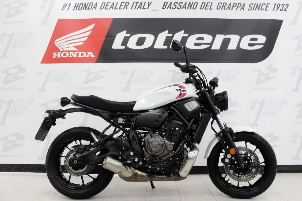 Yamaha XSR 700 (2022 - 26)