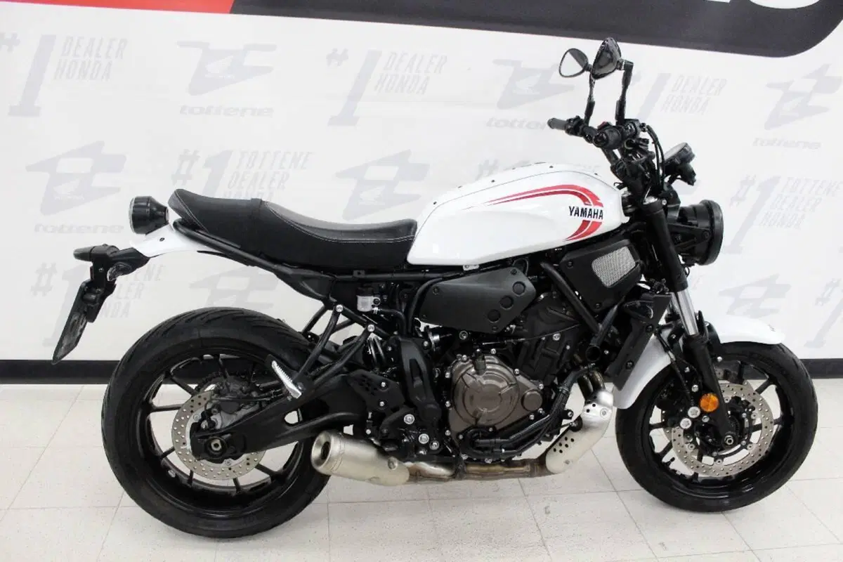 Yamaha XSR 700 (2022 - 26) (2)