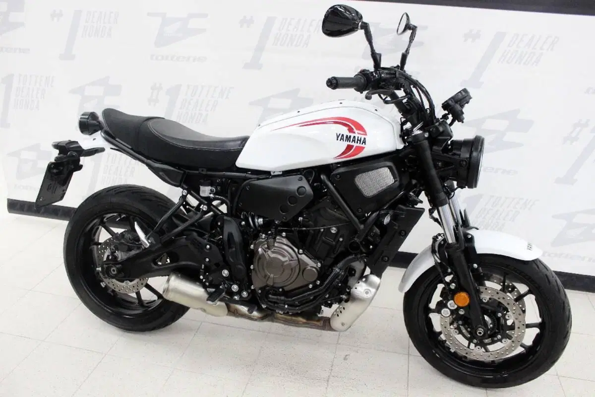 Yamaha XSR 700 (2022 - 26) (3)