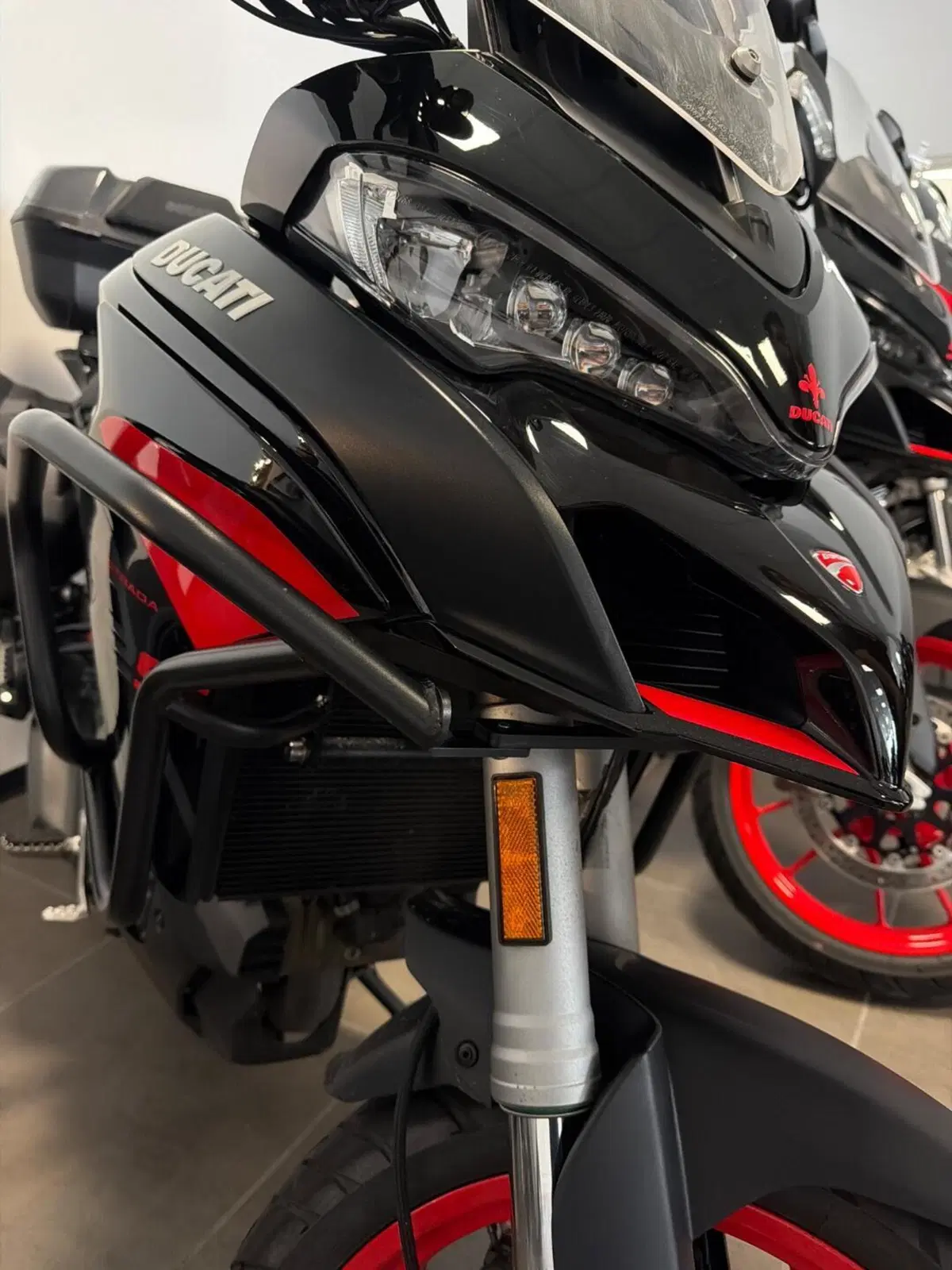 Ducati Multistrada V2 S (2022 - 24) (7)