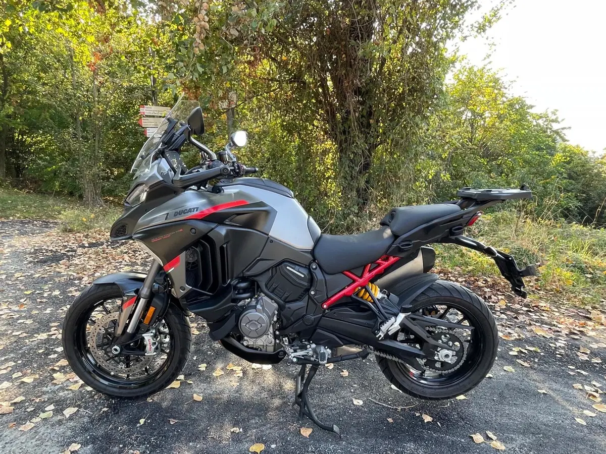 Ducati Multistrada V4 S Grand Tour (2024) (2)