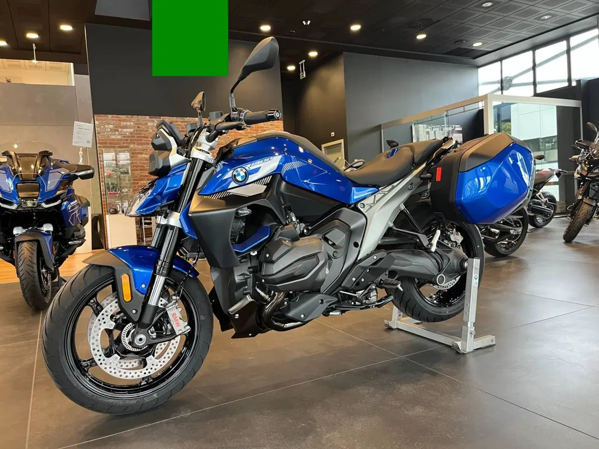 Bmw R 1300 R (2026 - 27) (4)