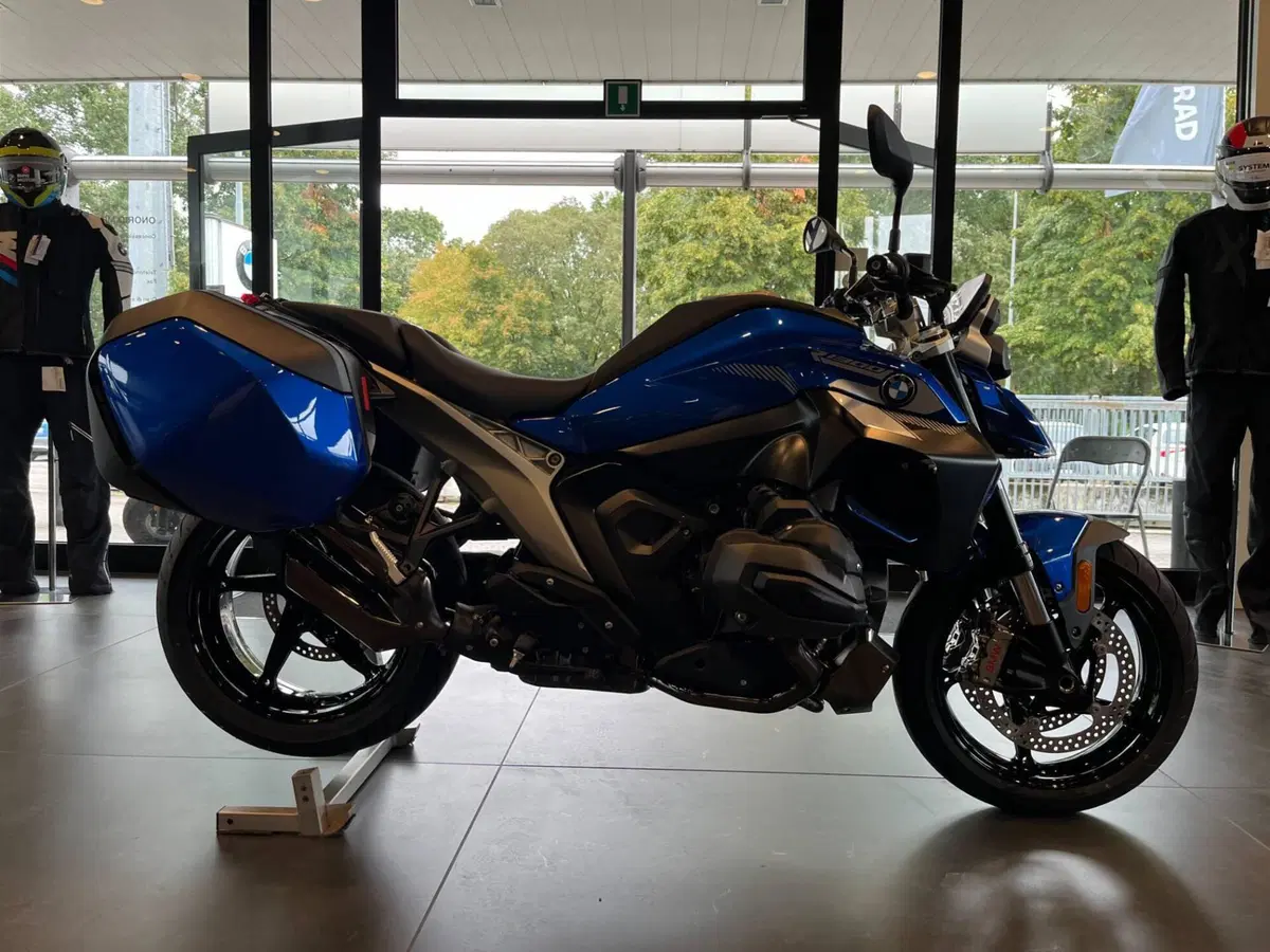 Bmw R 1300 R (2026 - 27) (6)