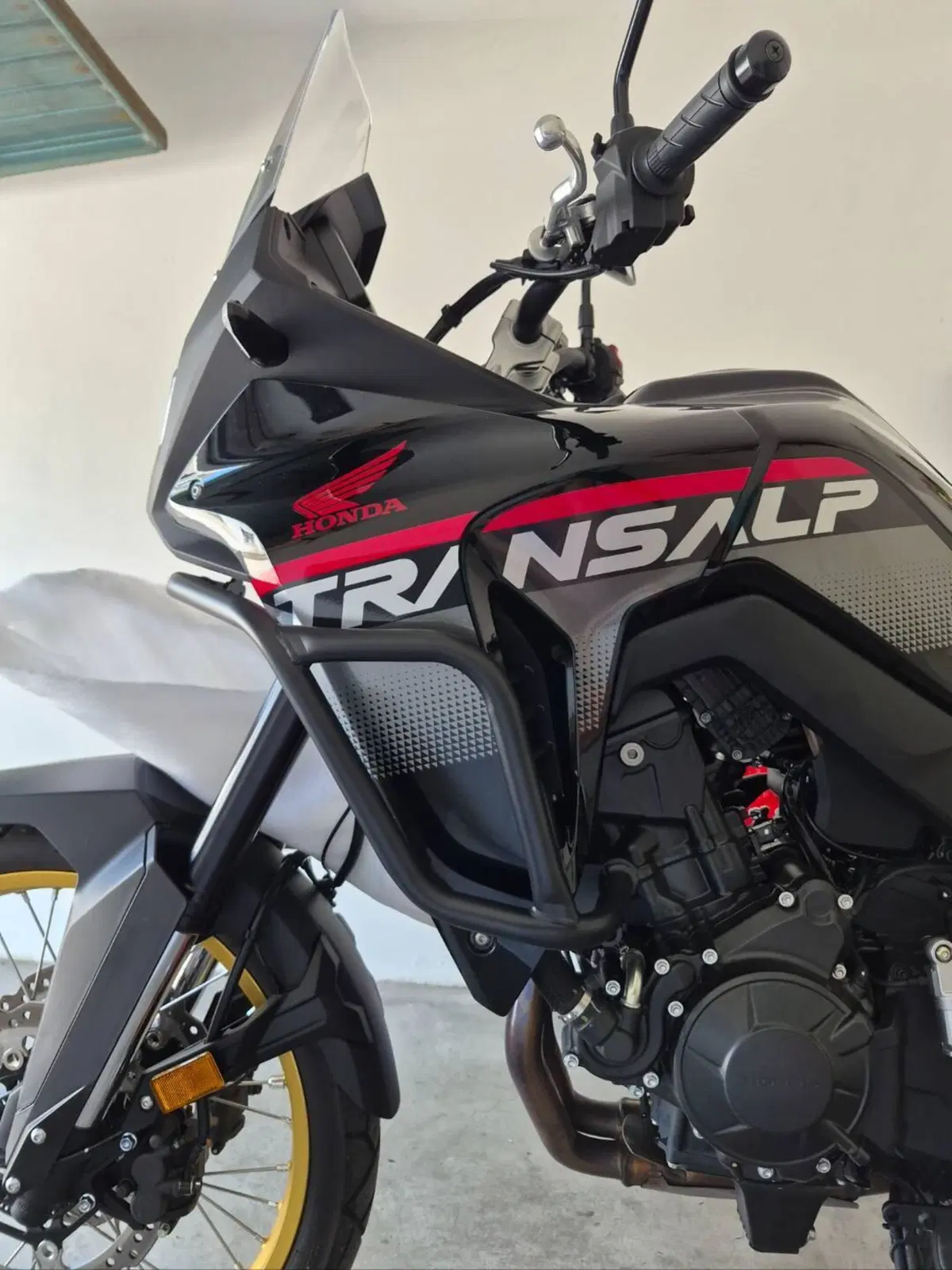 Honda Transalp XL750 (2025) (4)