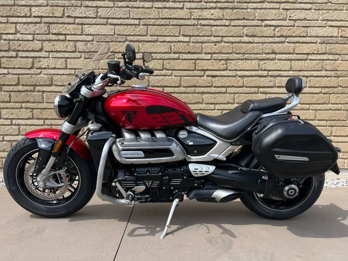 Triumph Rocket 3 GT 221 (2021 - 23) (3)