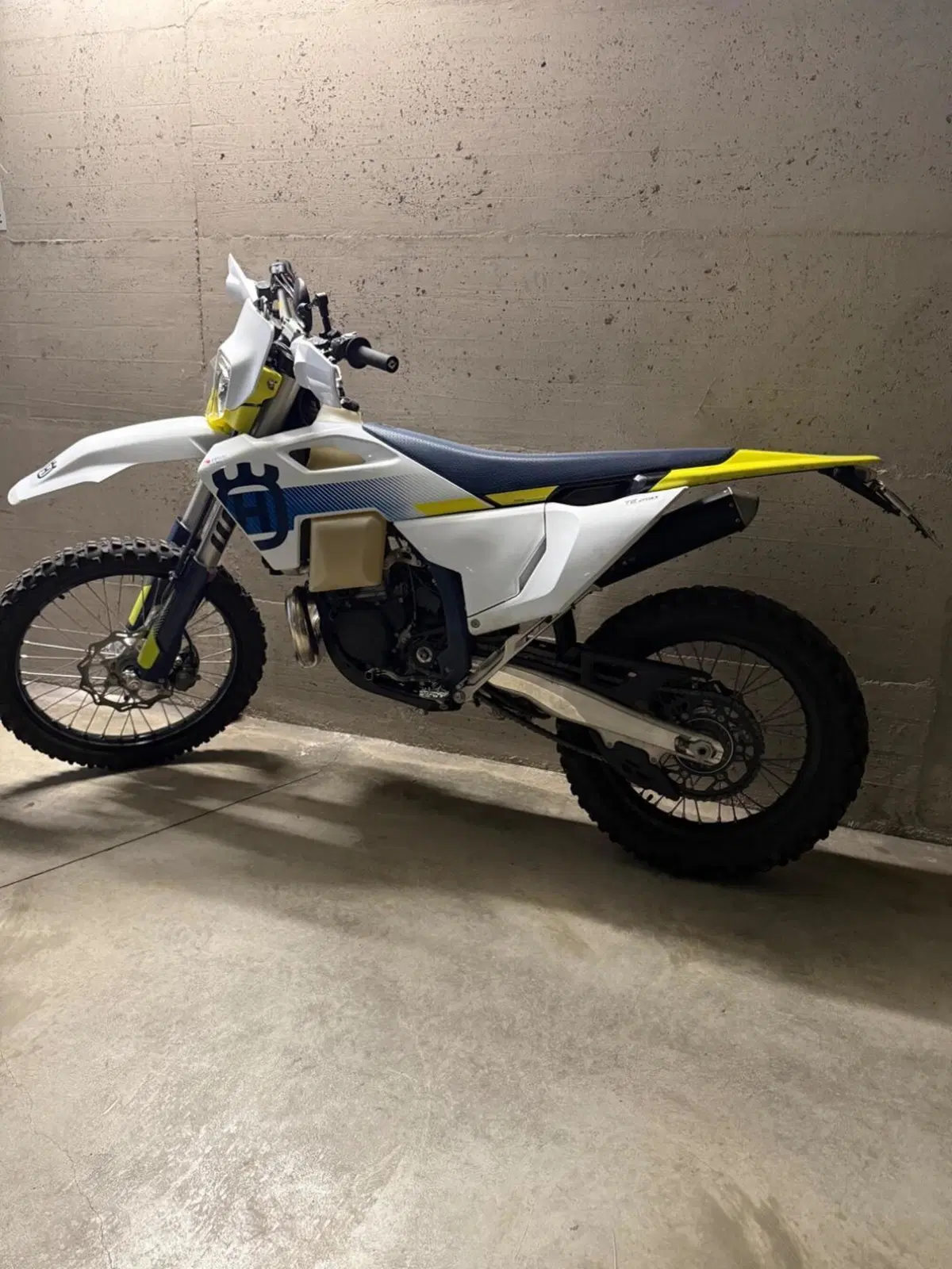 Husqvarna TE 250 (2024)