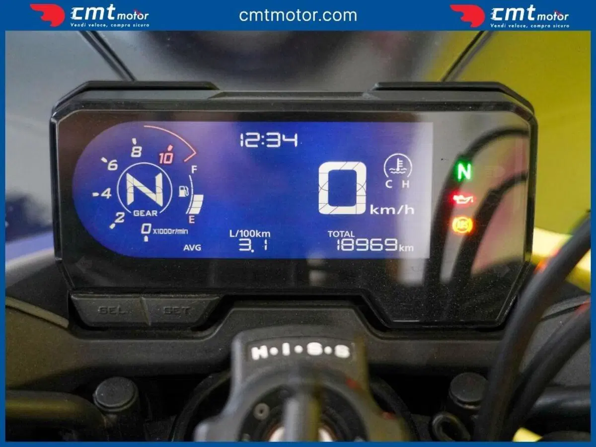 Honda CB 500 F (2021) (5)