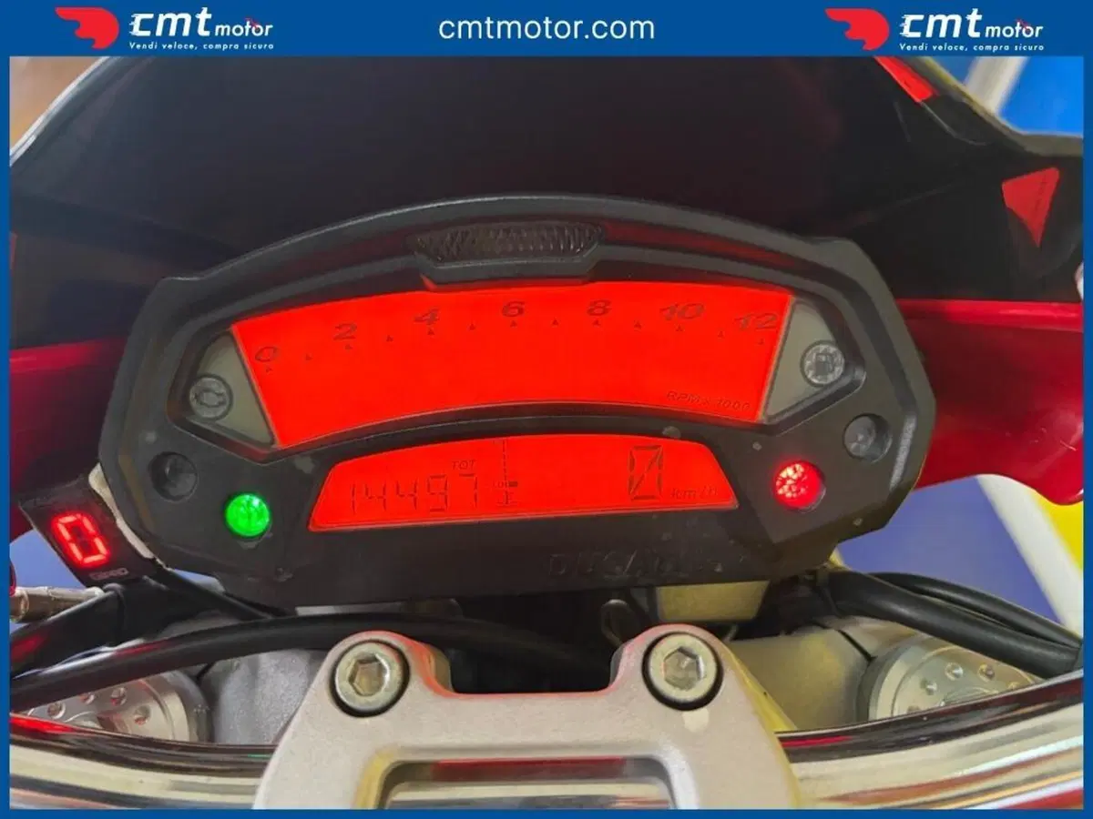 Ducati Monster 696 (2008 - 13) (5)