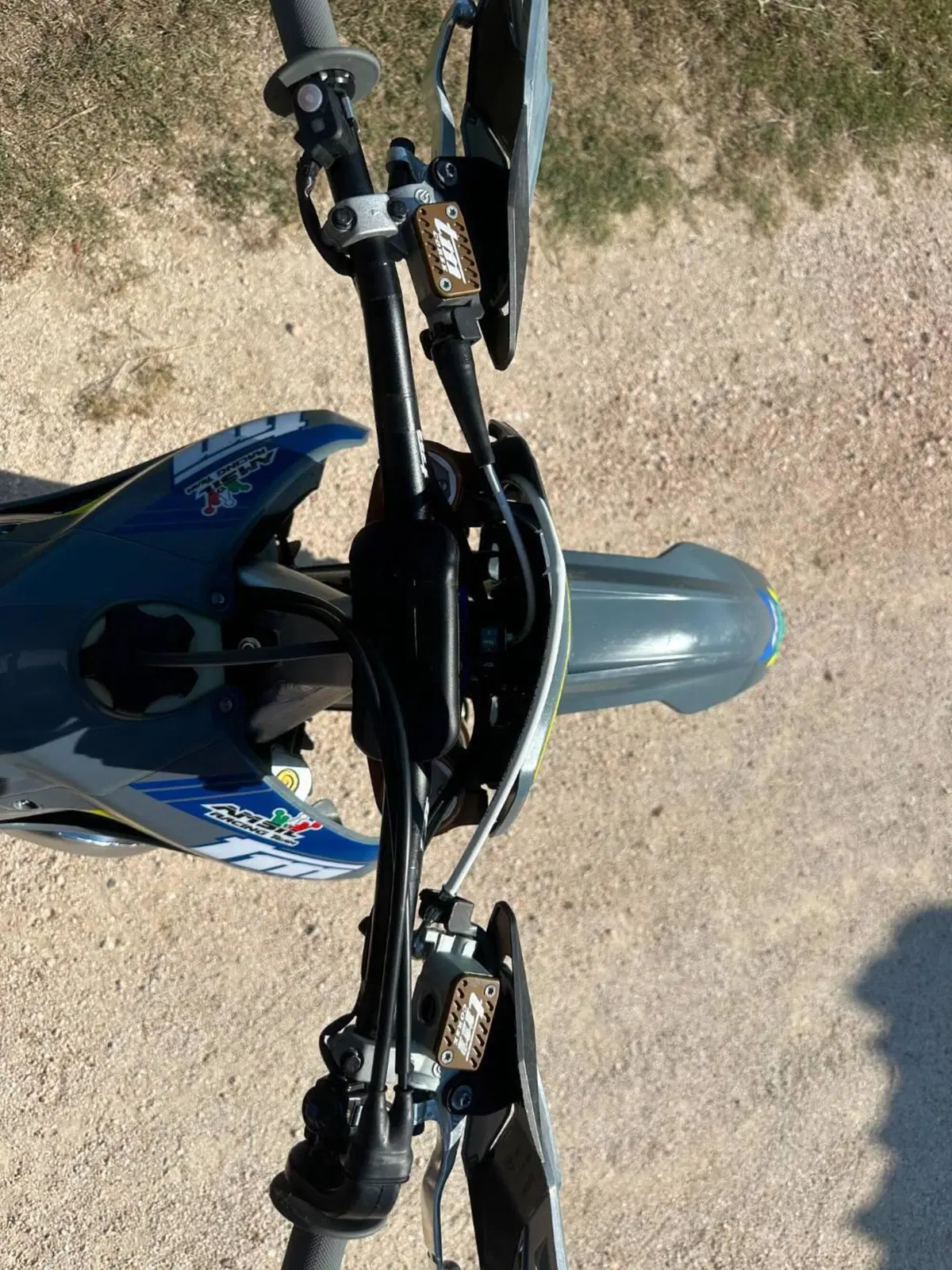 Tm Moto EN 250 ES Fi 2T TM Corse (2026) (9)