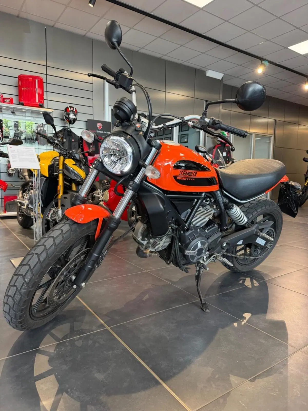 Ducati Scrambler 400 Sixty 2 (2016 - 21) (8)